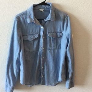 Cute jean button down shirt!